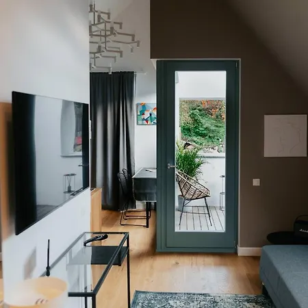 Uptown Monkey 7 Min Walk To Republicii Street Apartment Brasov